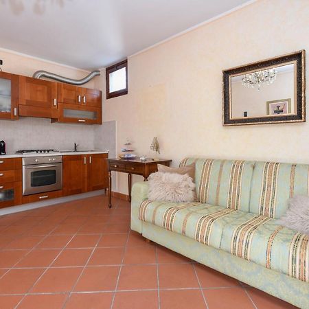 Prestige Apartment Sirmione Buitenkant foto