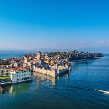 Prestige Apartment Sirmione Buitenkant foto