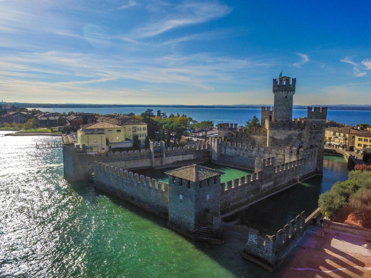 Prestige Apartment Sirmione Buitenkant foto